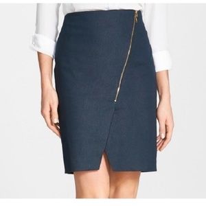Vince Camuto Pencil Skirt Sz 4